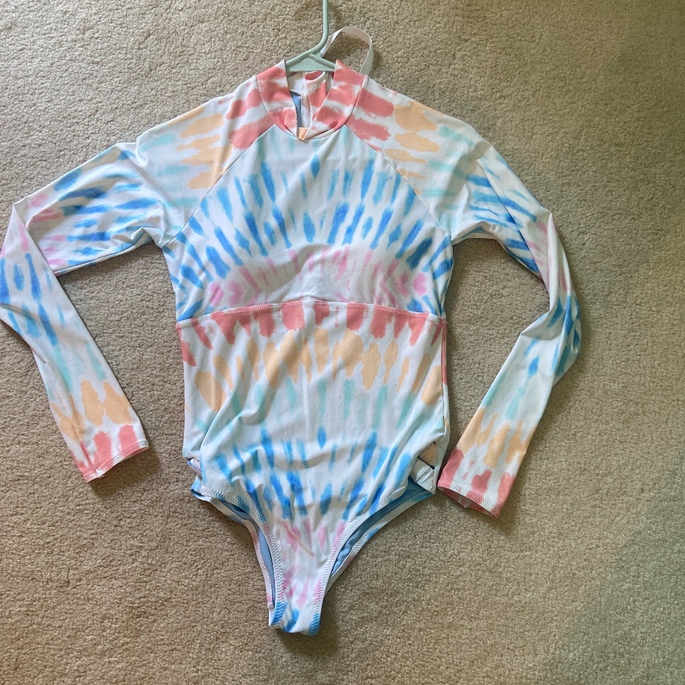 Rip curl one piece long sleeve spring suit tyedye swimsuit